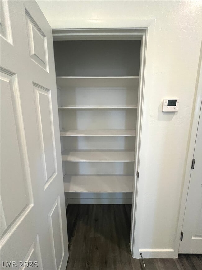 Building Photo - 1533 Franklin Ln