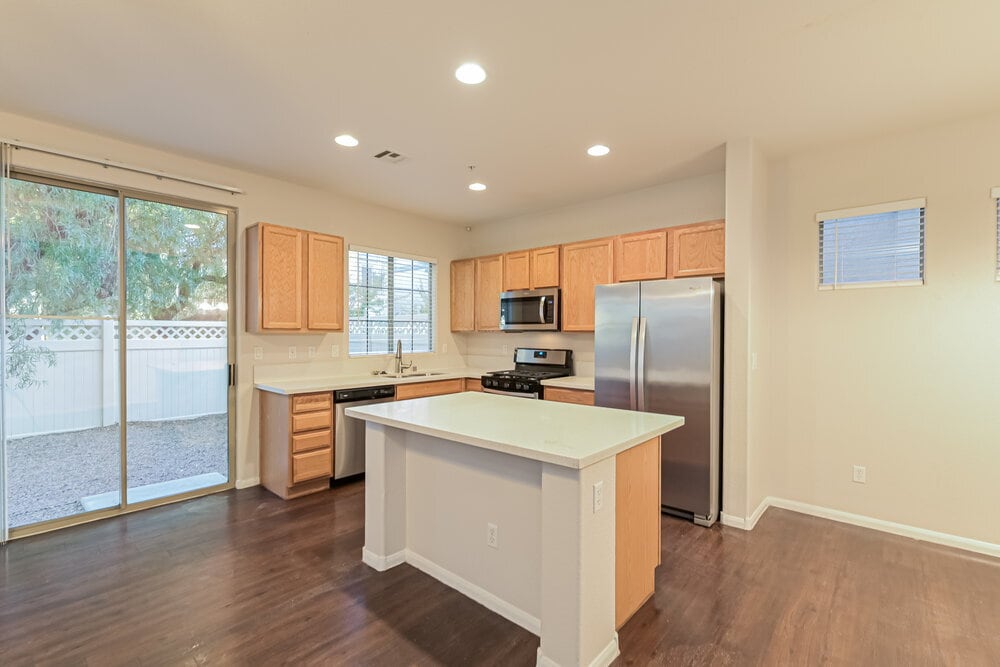 Building Photo - 6412 Yucca Ridge Ct