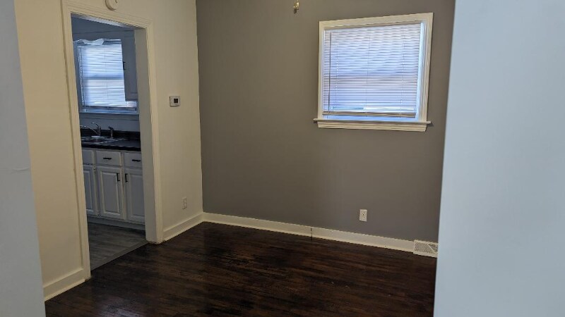 Building Photo - 2223 Taft St