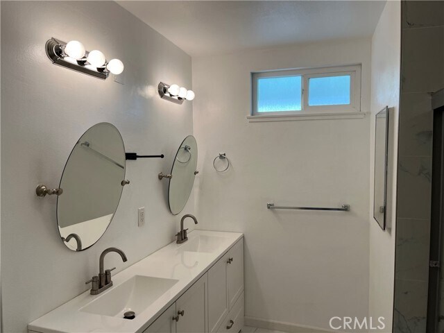 Building Photo - 9352 Mokihana Dr