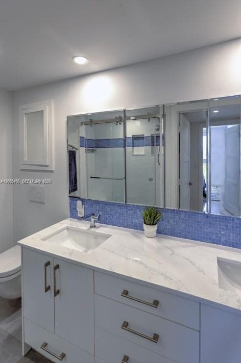 Building Photo - 2951 S Bayshore Dr