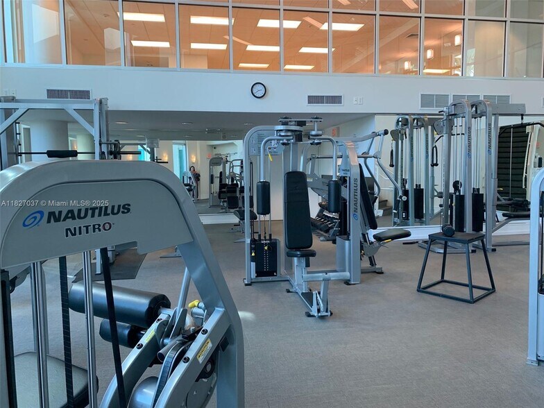 Building Photo - 3131 NE 188th St