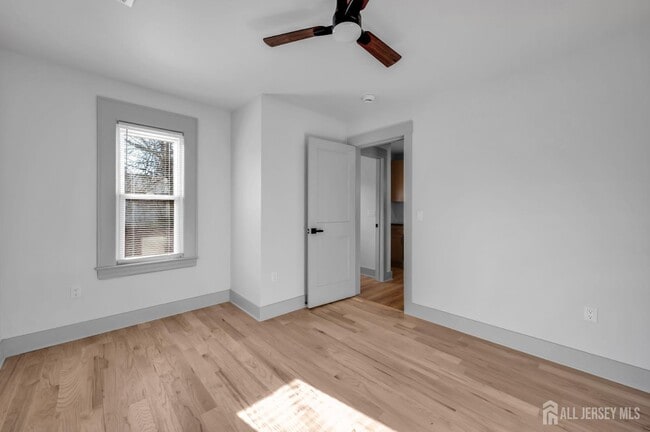 Building Photo - 350 Bergen St