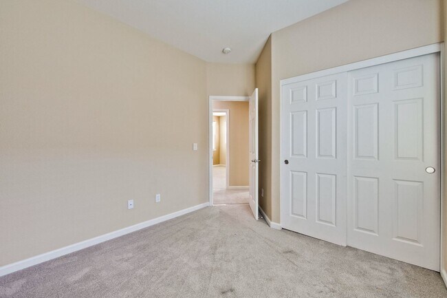 Building Photo - 309 Rayos Del Sol Dr
