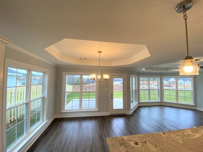 Building Photo - 2318 Bundoran Dr