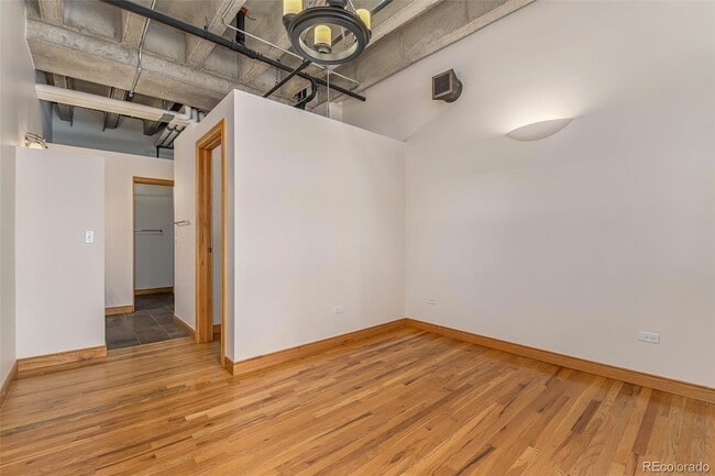 Building Photo - 1020 15th St