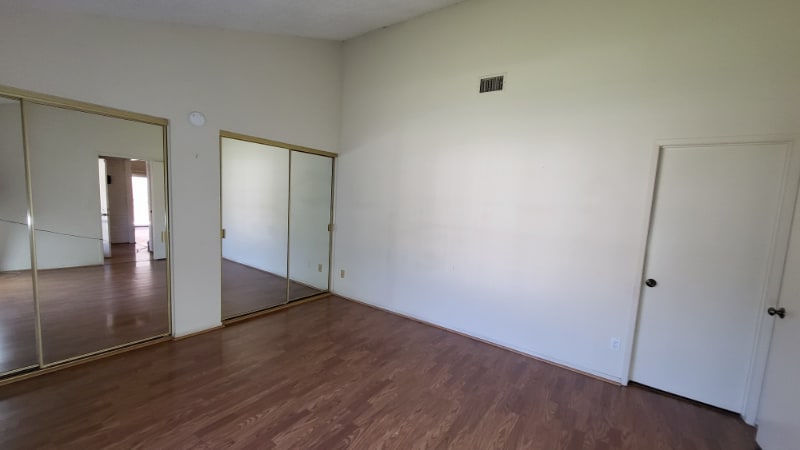 Building Photo - 3815 Patrick Henry Pl