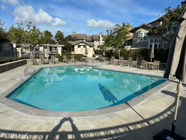 Building Photo - 2 Cameray Heights