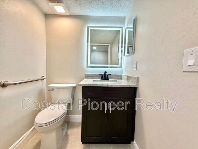 Building Photo - 8731 Huntfield St