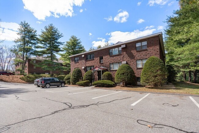 Building Photo - 52 Swanson Ct