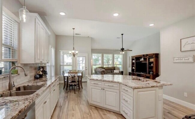 Building Photo - 26214 Christen Canyon Ln