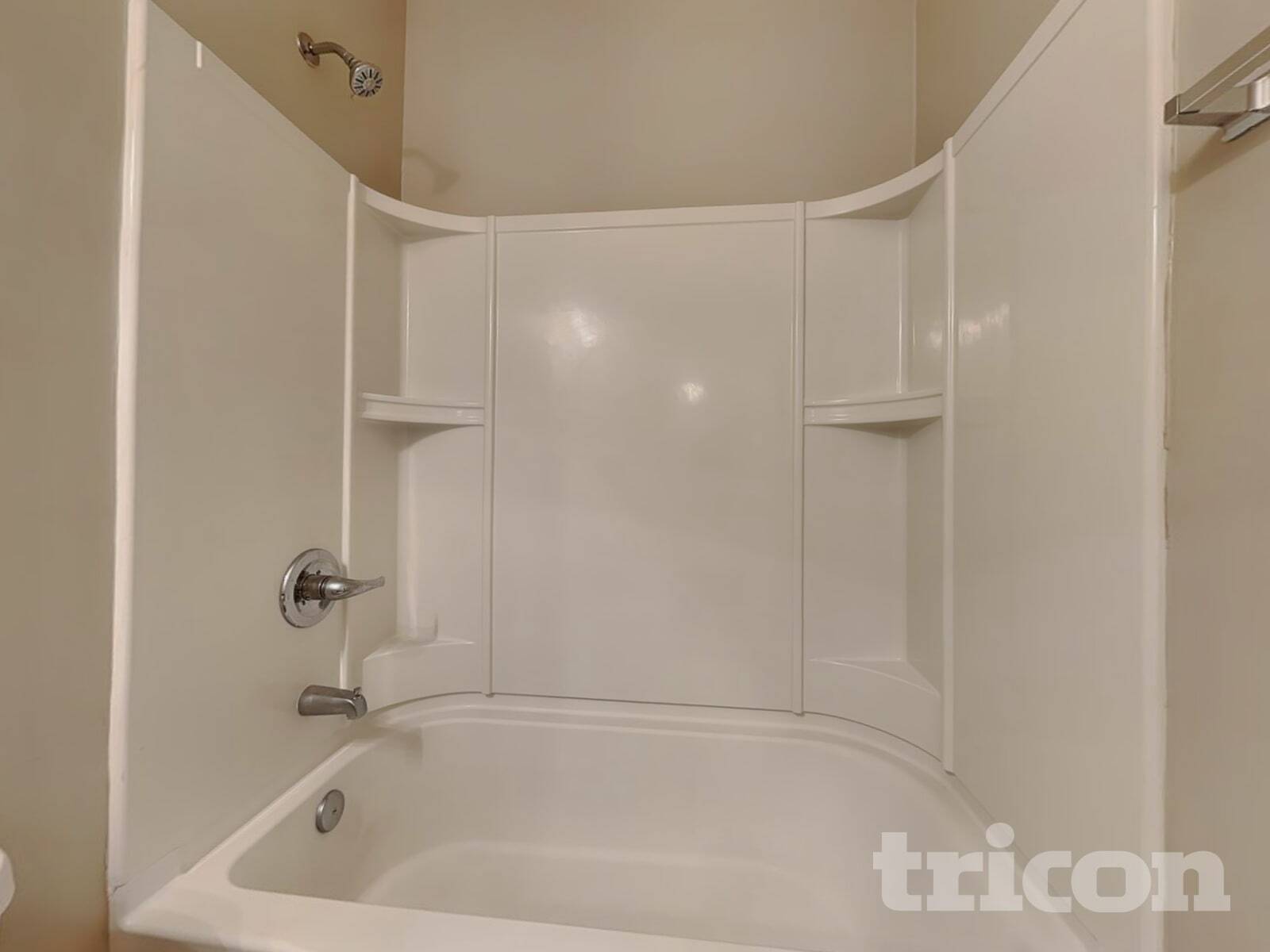 Building Photo - 452 Shady Glen