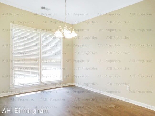 Building Photo - 3 br, 2 bath House - 6571 Mill Creek Circle