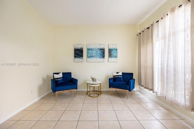 Building Photo - 2139 Mallard Creek Cir