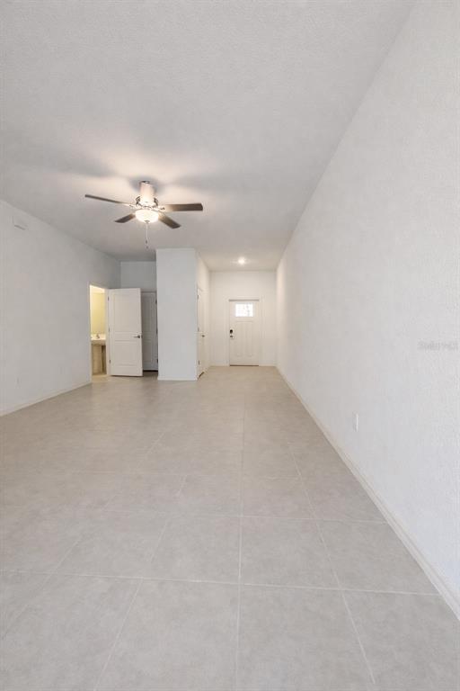 Building Photo - 6090 Shiner St