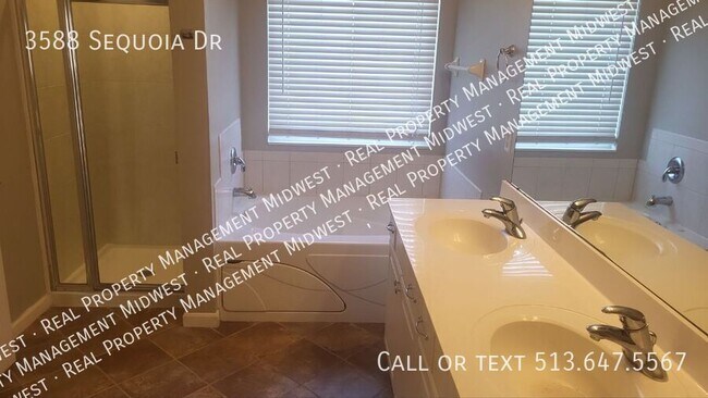 Building Photo - 3588 Sequoia Dr