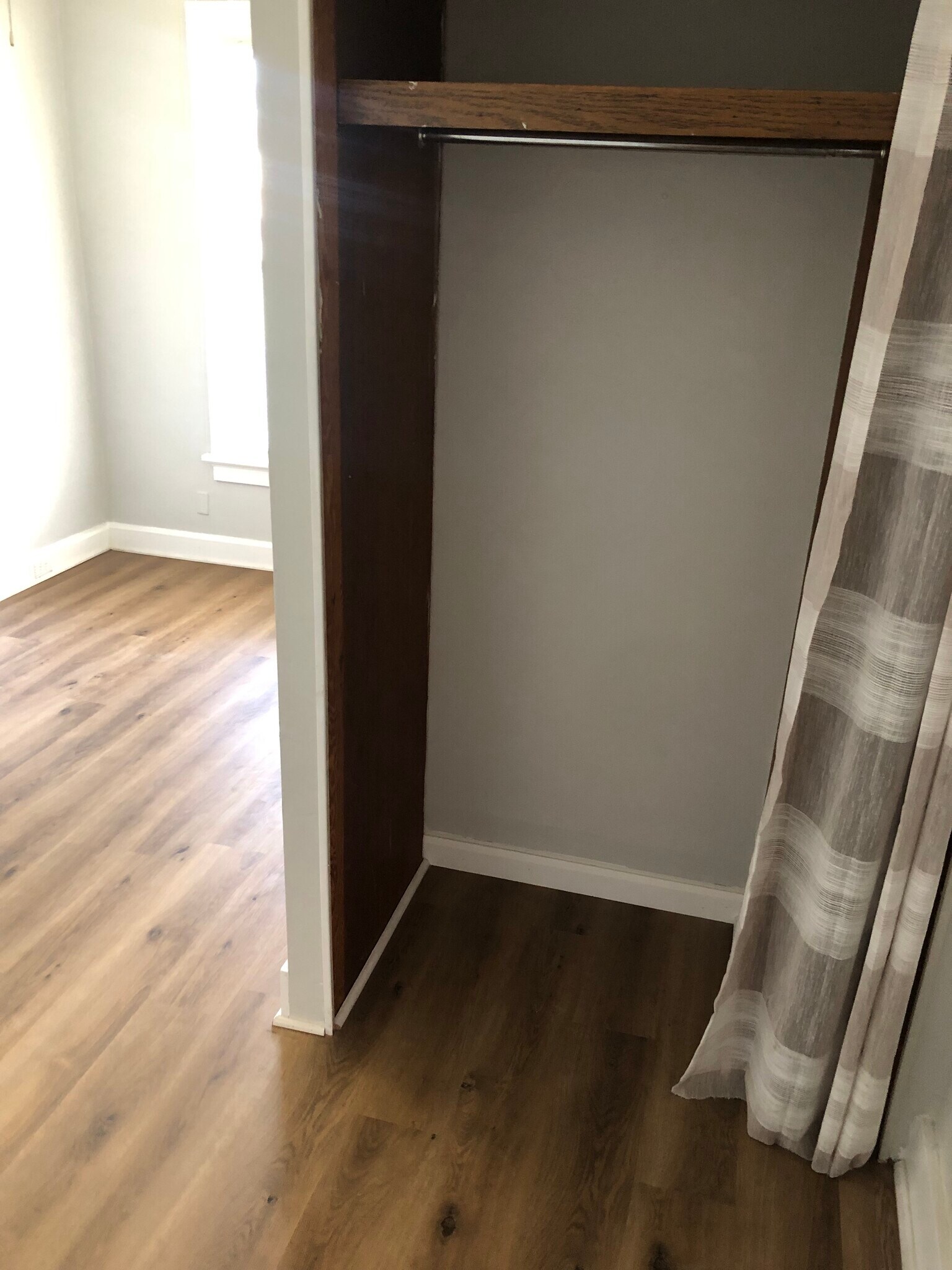 Extra closet - 3827 Eiler St