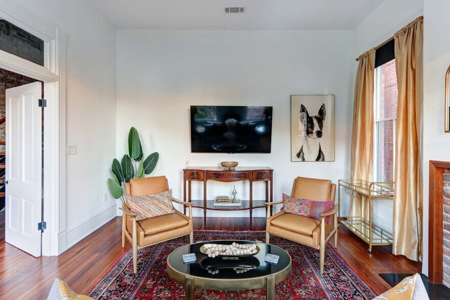 Building Photo - 415 Whitaker St