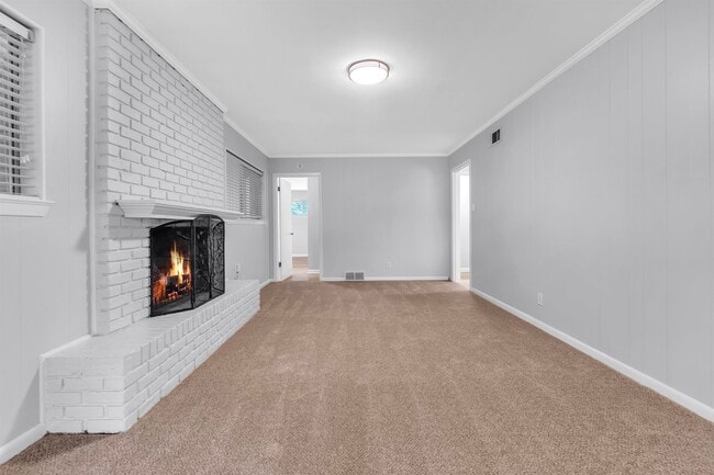 Building Photo - 1130 Wheaton St