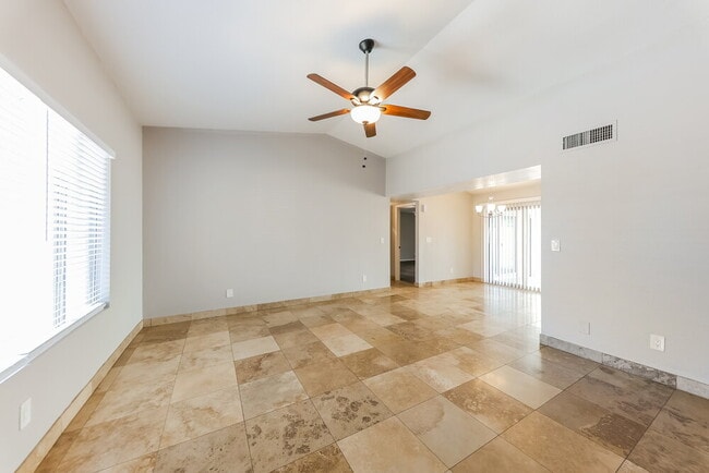 Building Photo - 20620 N 18th Ave