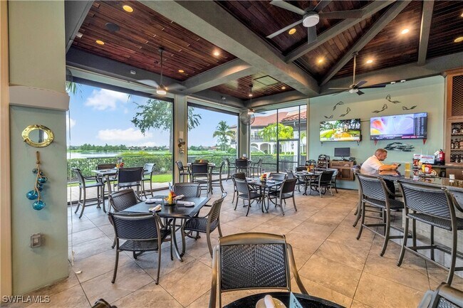 Building Photo - 17251 Cherrywood Ct