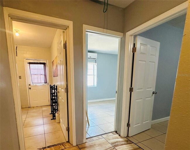 Building Photo - 5354 Lanyard Ct