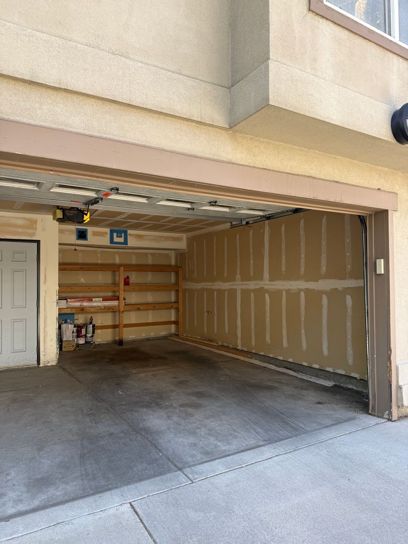 Building Photo - 1661 N Washington St