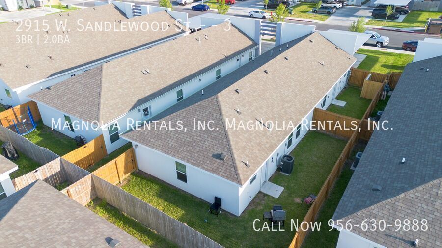 Building Photo - 2915 W Sandlewood St
