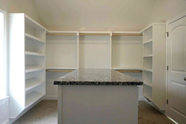 Building Photo - 166 Whitebark Trl