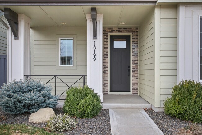 Building Photo - 18199 Trautman Avenue