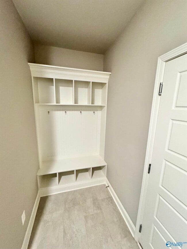 Building Photo - 407 Wood Sage Ln