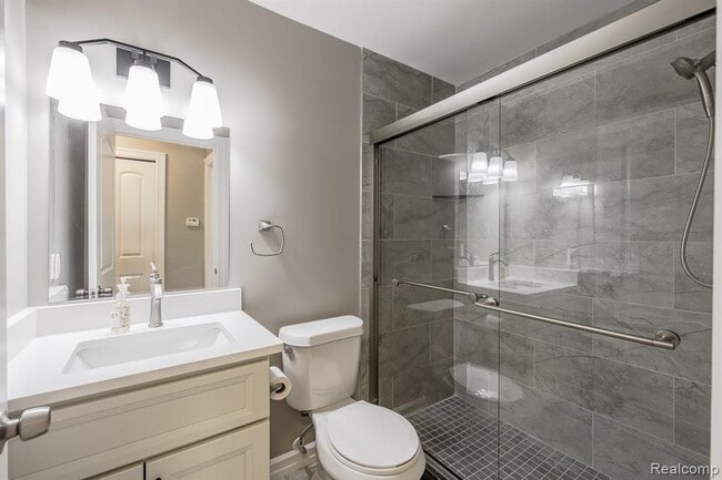 Building Photo - 2621 Thornbrier