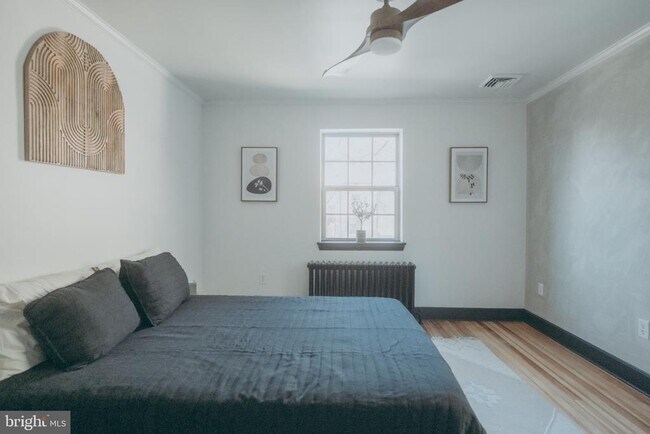 Building Photo - 15 Safe Harbor Village