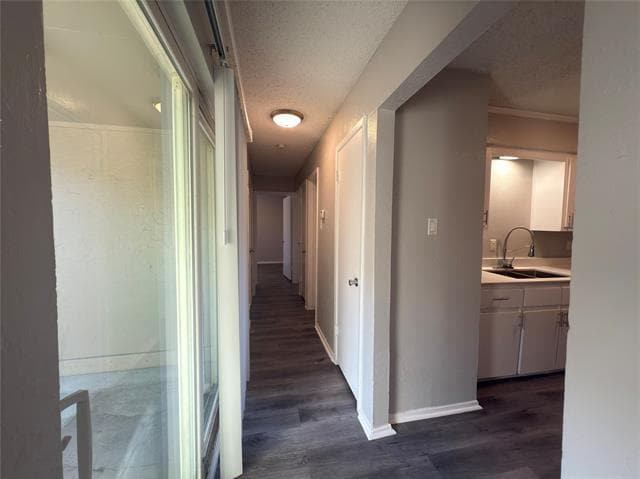 Building Photo - 8912 Greenmound Ave