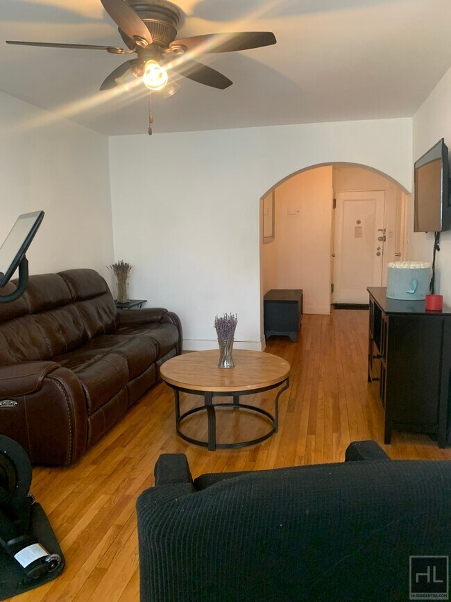 84 DRIVE 1423514284 84th Dr Queens NY 11435 Apartment Finder