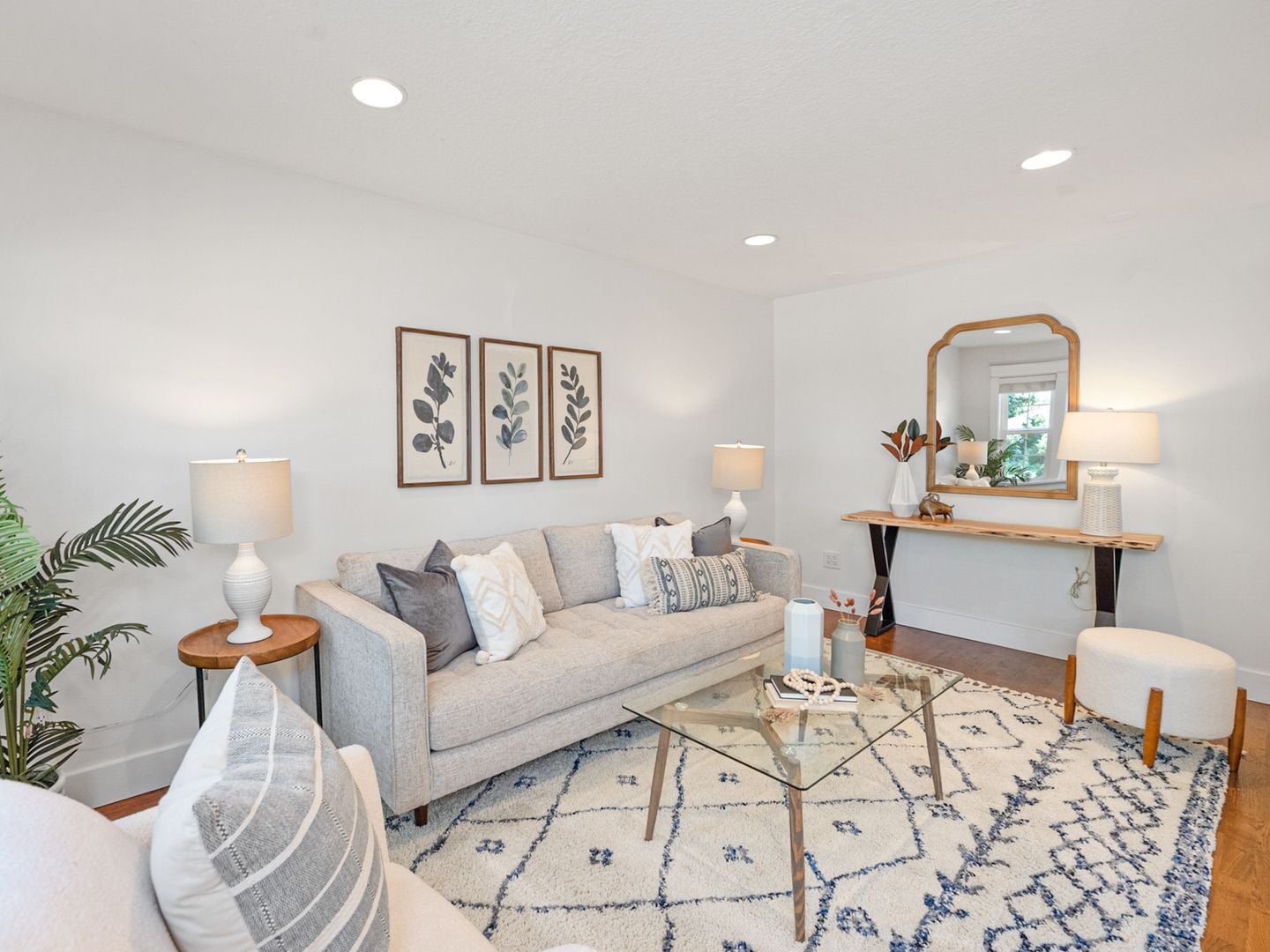 Building Photo - 2638 SW Custer St