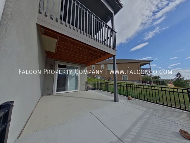 Building Photo - 1442 Promontory Bluff View