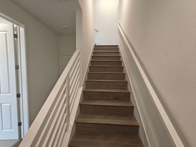 Building Photo - Coming Soon ? Bright, Modern Living in Sunnyvale