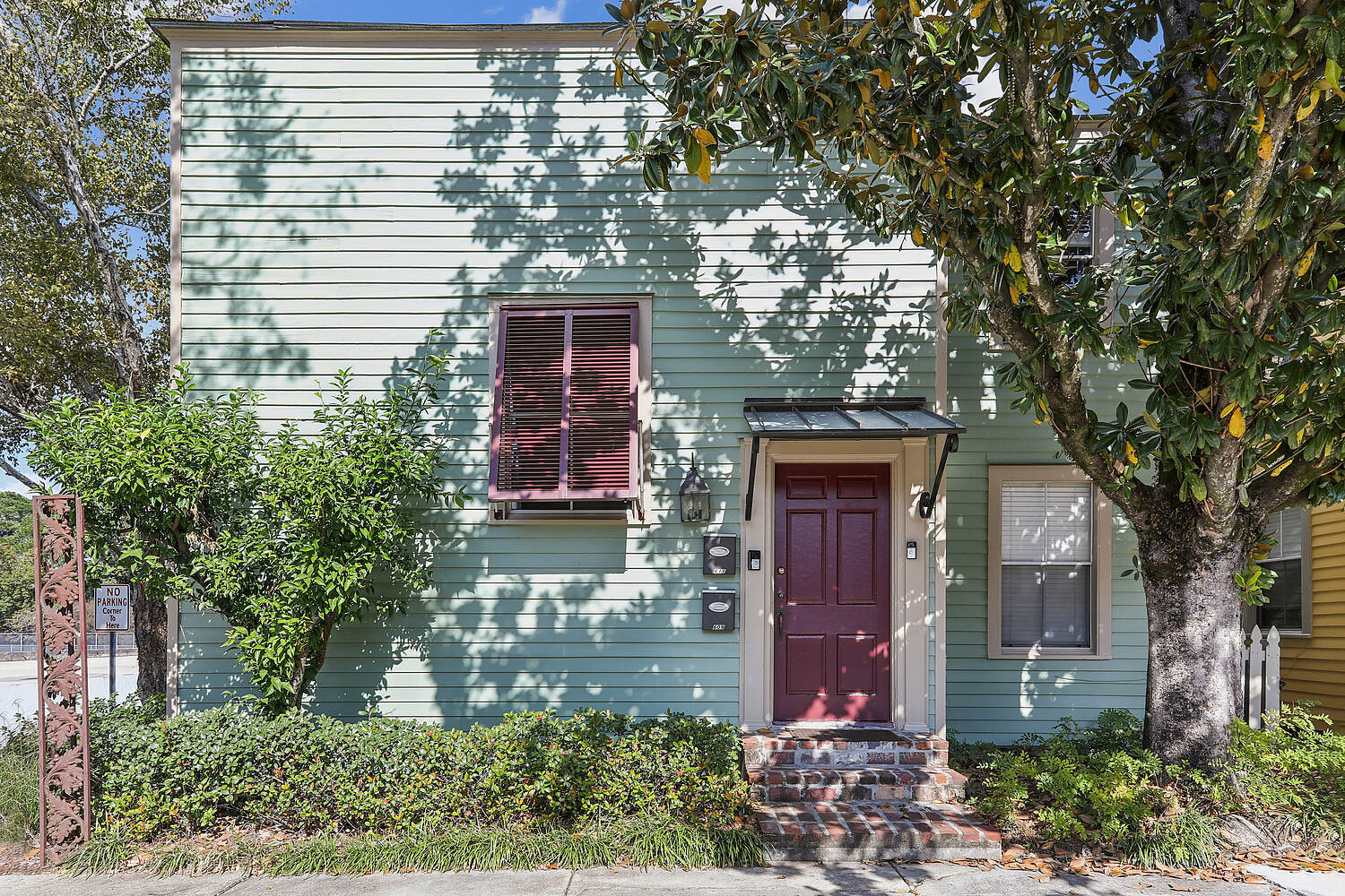 Building Photo - 611 Lakeland Dr