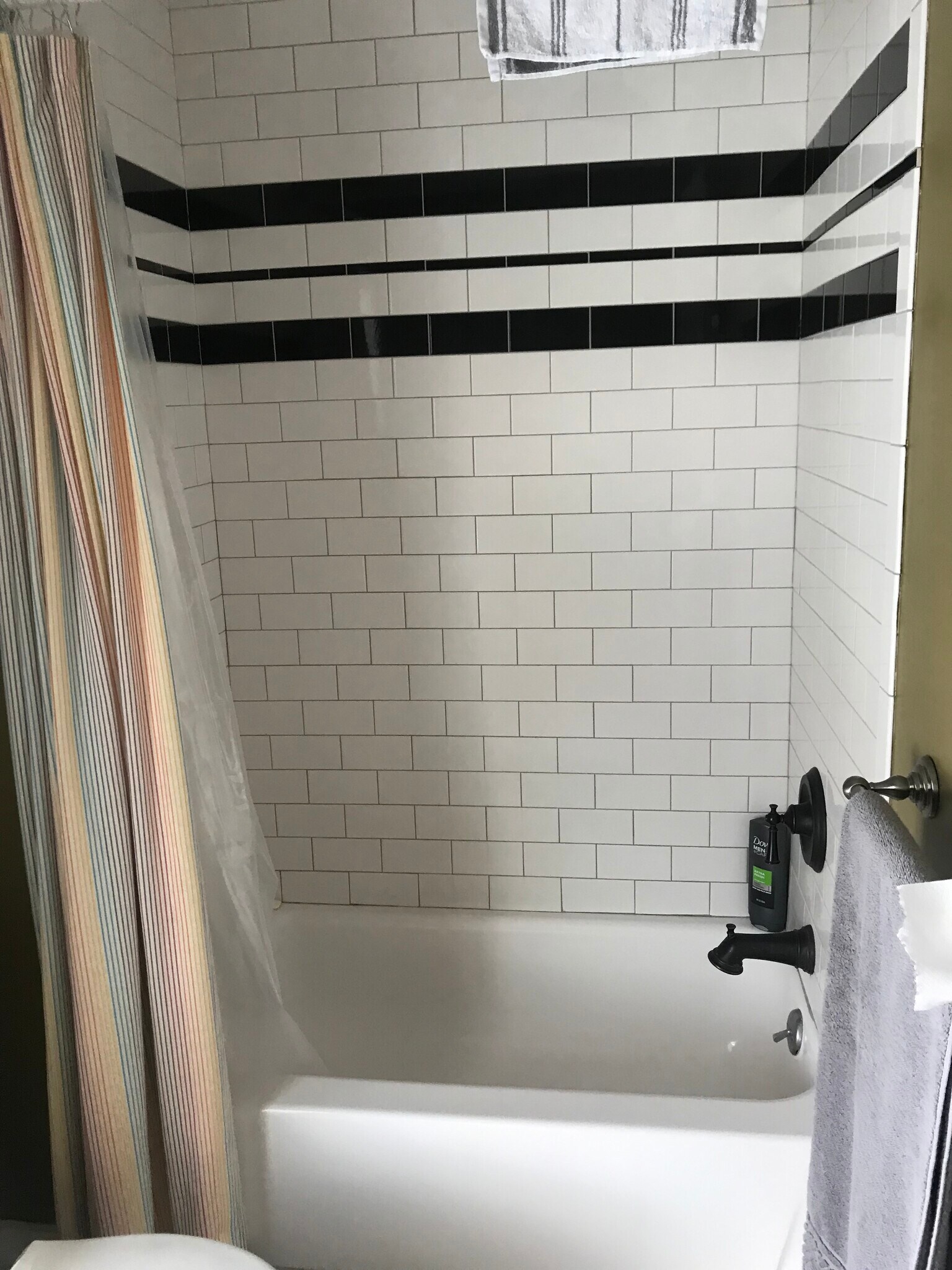 Building Photo - 231 Front St