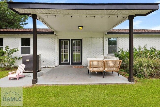 Building Photo - 1106 Ricade Dr