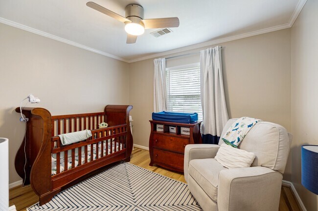 Building Photo - 4411 Deer Lodge Dr