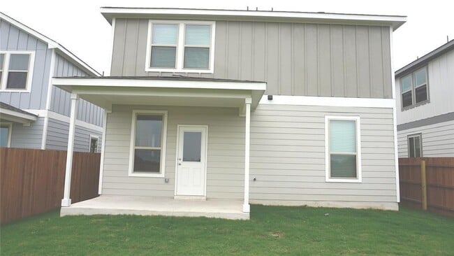 Building Photo - 313 Redonda Dr