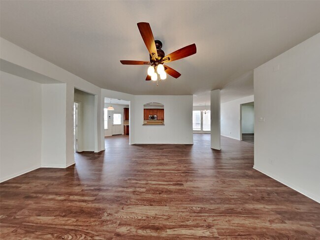 Building Photo - 4822 Wilderness Glen Ct