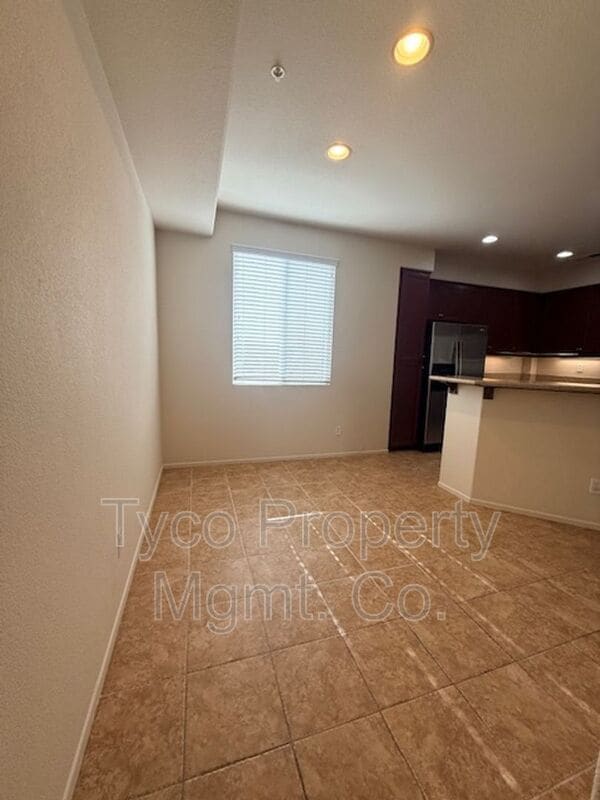 Building Photo - 1936 Caminito Alcala