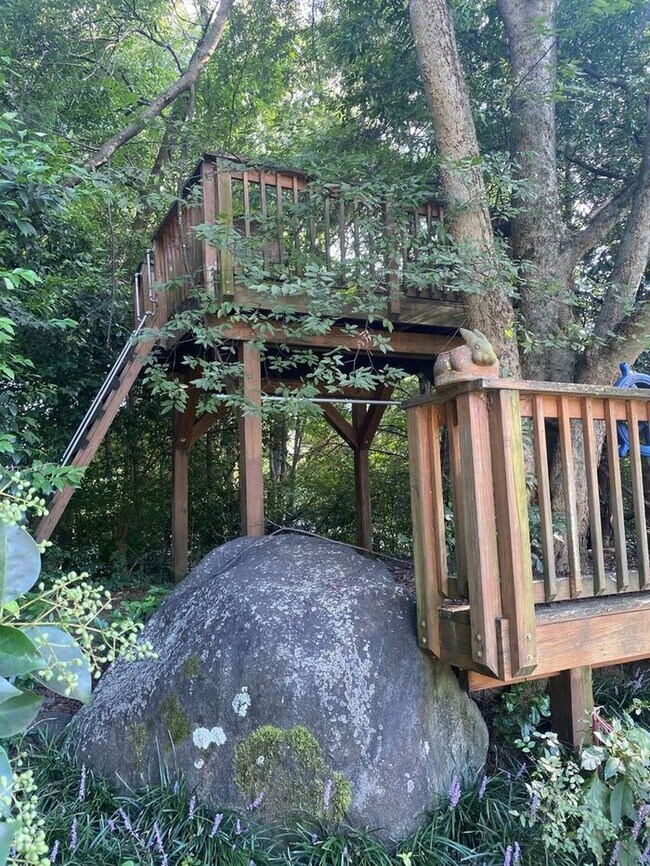 Building Photo - 4 Bedroom South Charlotte Home!