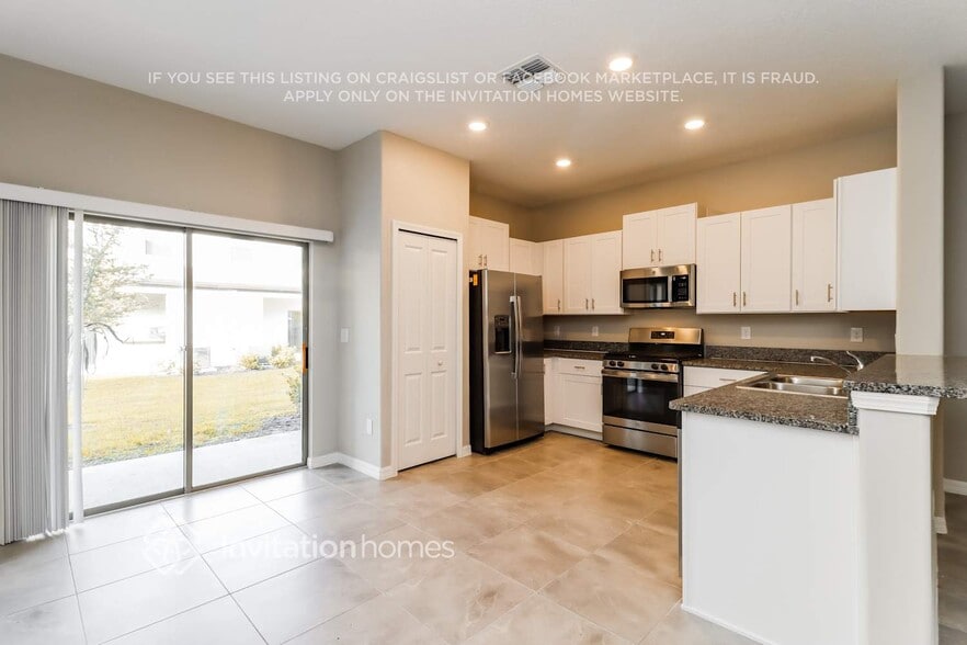 Building Photo - 8519 Druid Oaks Ln