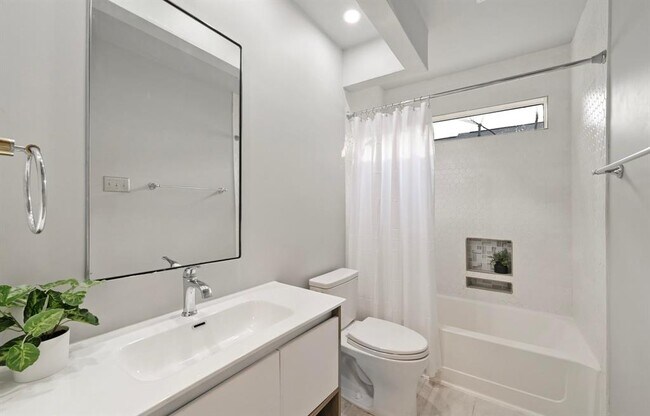 Building Photo - 7811 Finch Trail