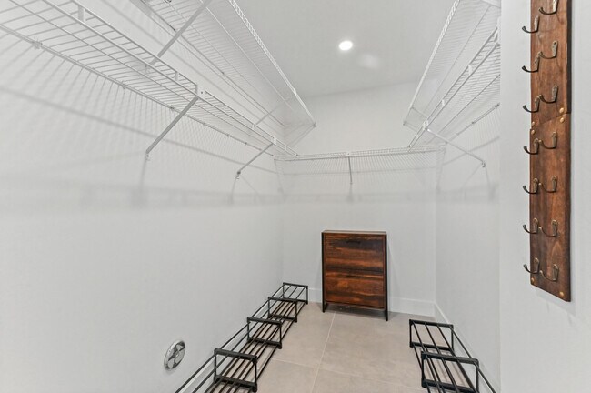 Building Photo - 7534 Texas Trail