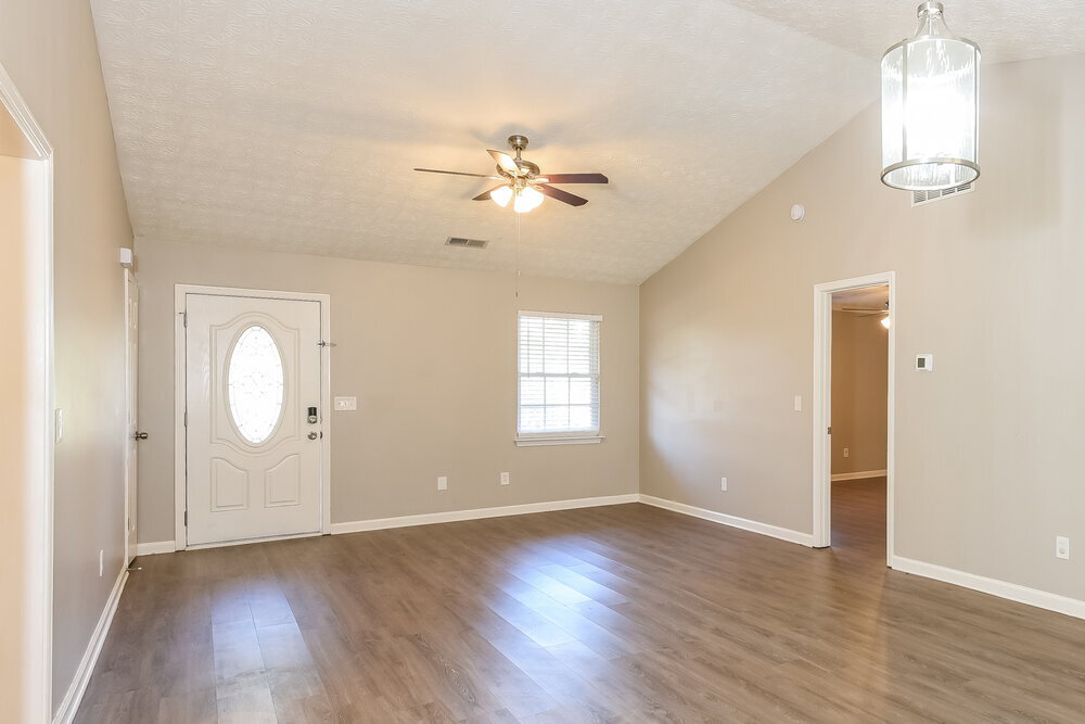 Building Photo - 110 Hunters Keep